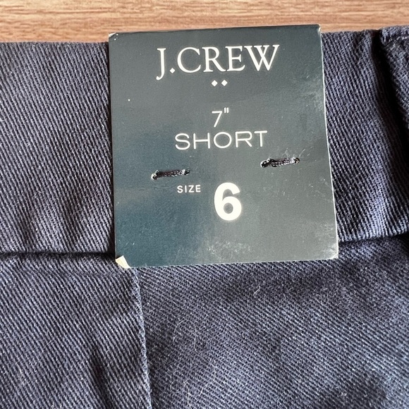 J. Crew | NWT | Women’s | Classic | Chino Short | 7” | Navy | 6 - Picture 7 of 7